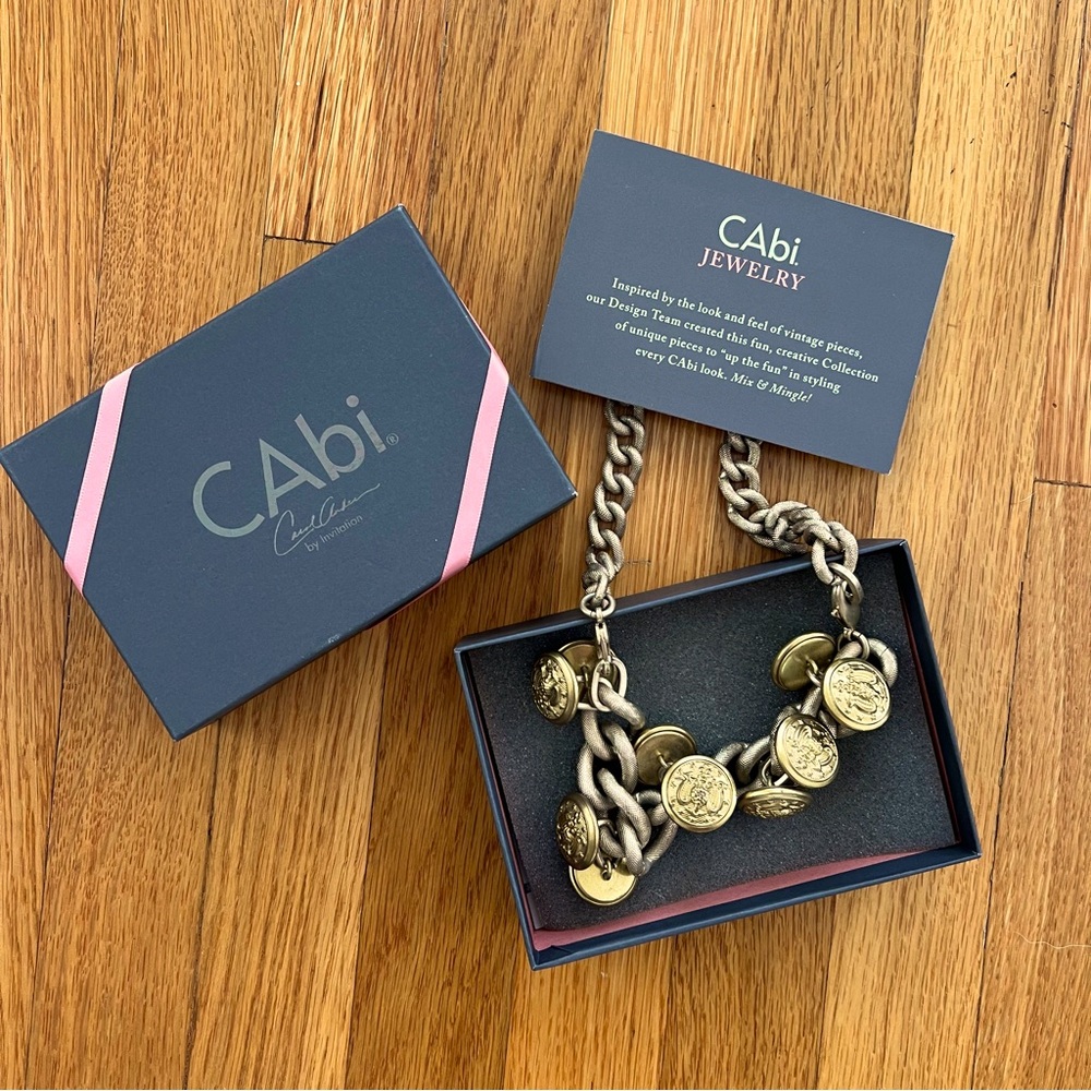 🎉HP🎉 CAbi Coco Button Necklace #2033 in Original Box